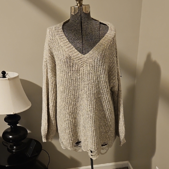 Chicsoul oversized open weave distressed sweater - Picture 2 of 7